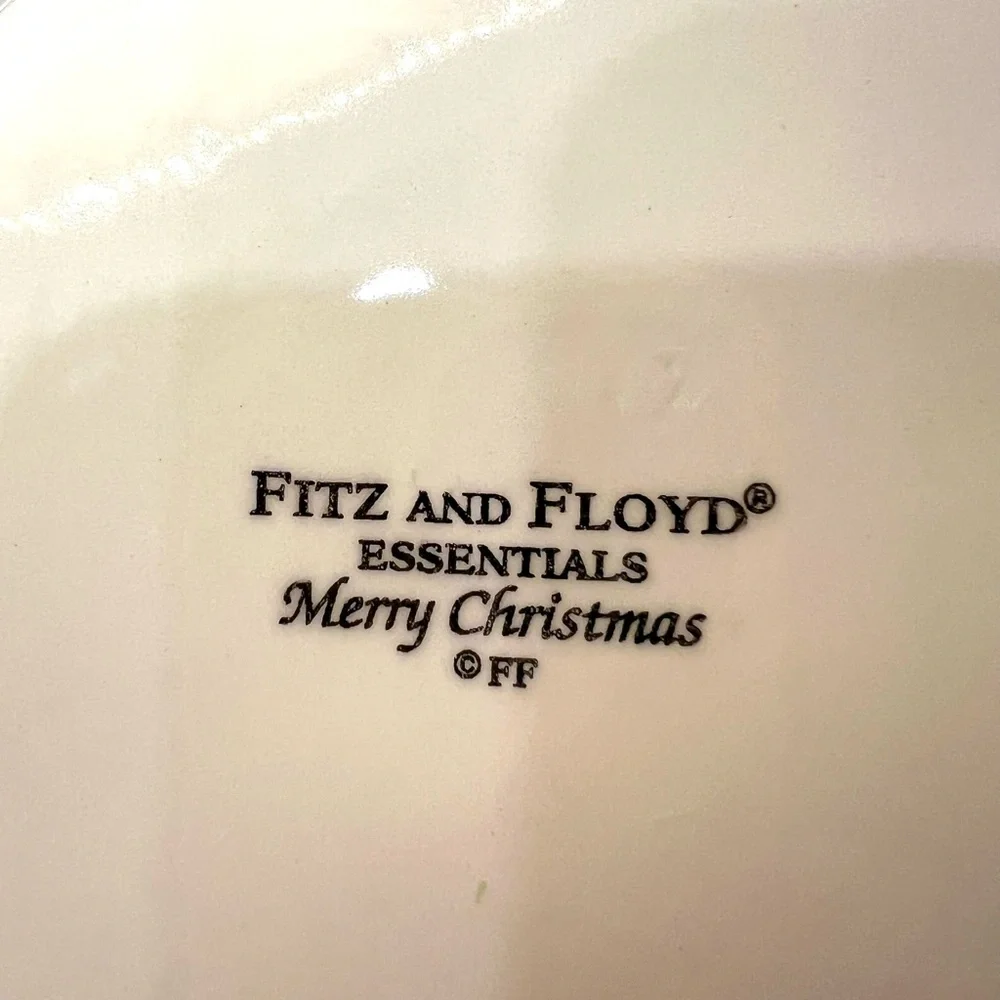 Fitz & Floyd Essentials Merry Christmas Snowman Presents Basket Candy Dish Bowl